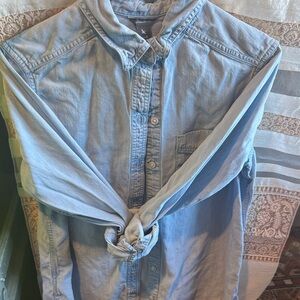 Eddie Bauer Light Blue Casual Button Down Shirt